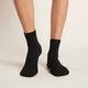 Women's Everyday Quarter Crew Socks Black / Size 3-9