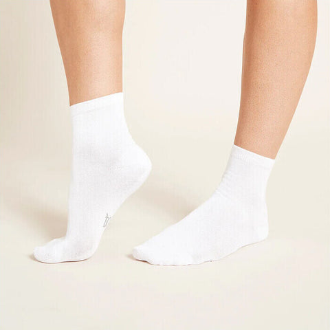 Women's Everyday Quarter Crew Socks White / Size 3-9